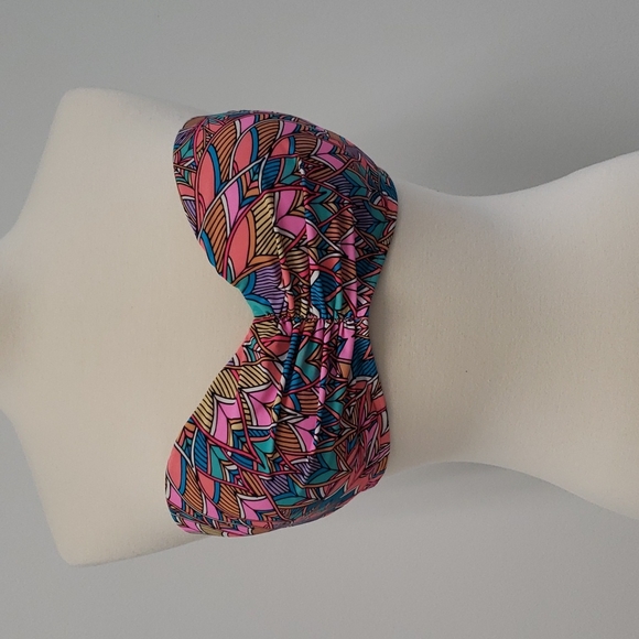 SunDazed pink multicolored strapless bikini top size 36D - Picture 2 of 12